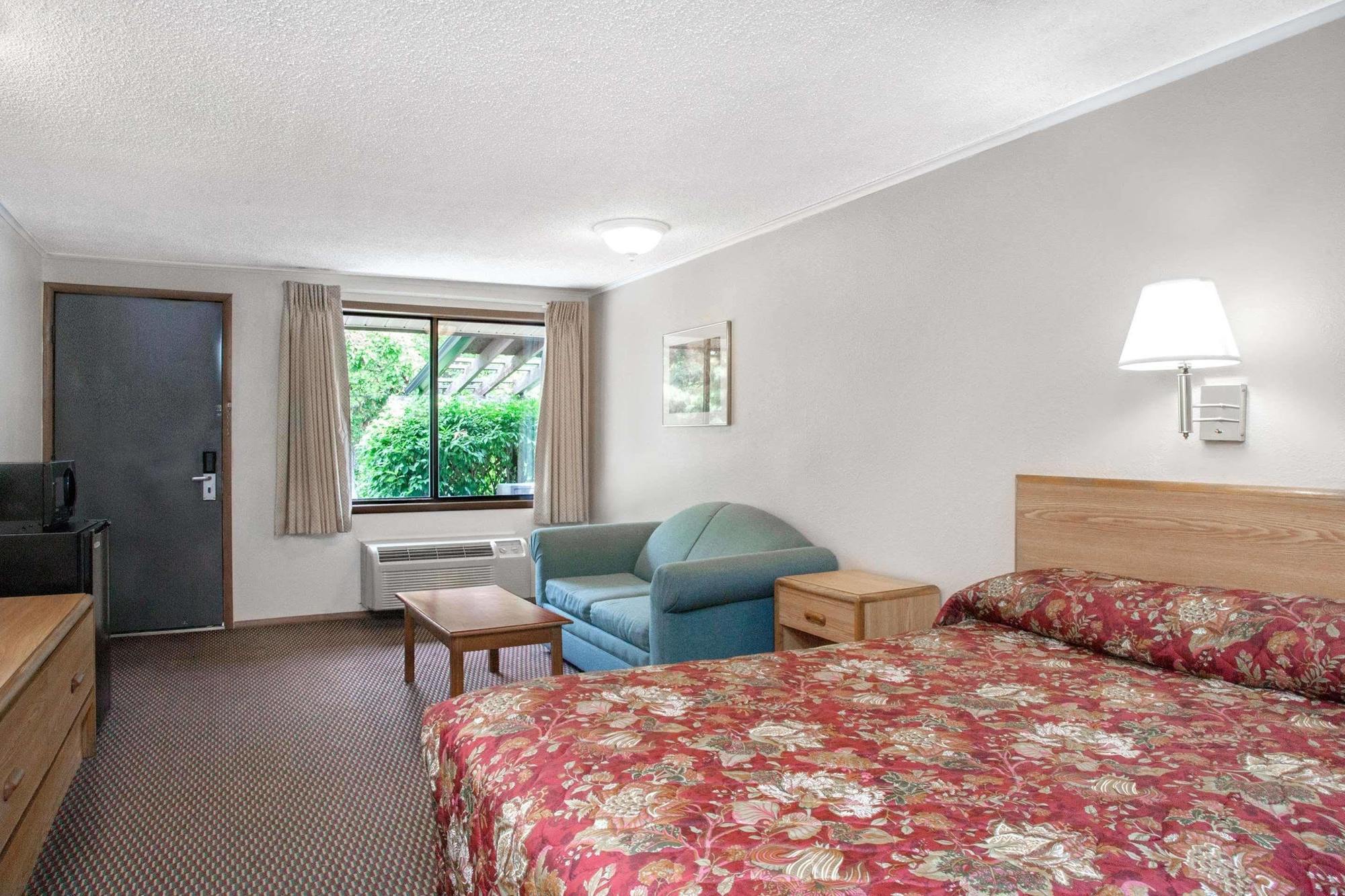 Hotel Knights Pittston